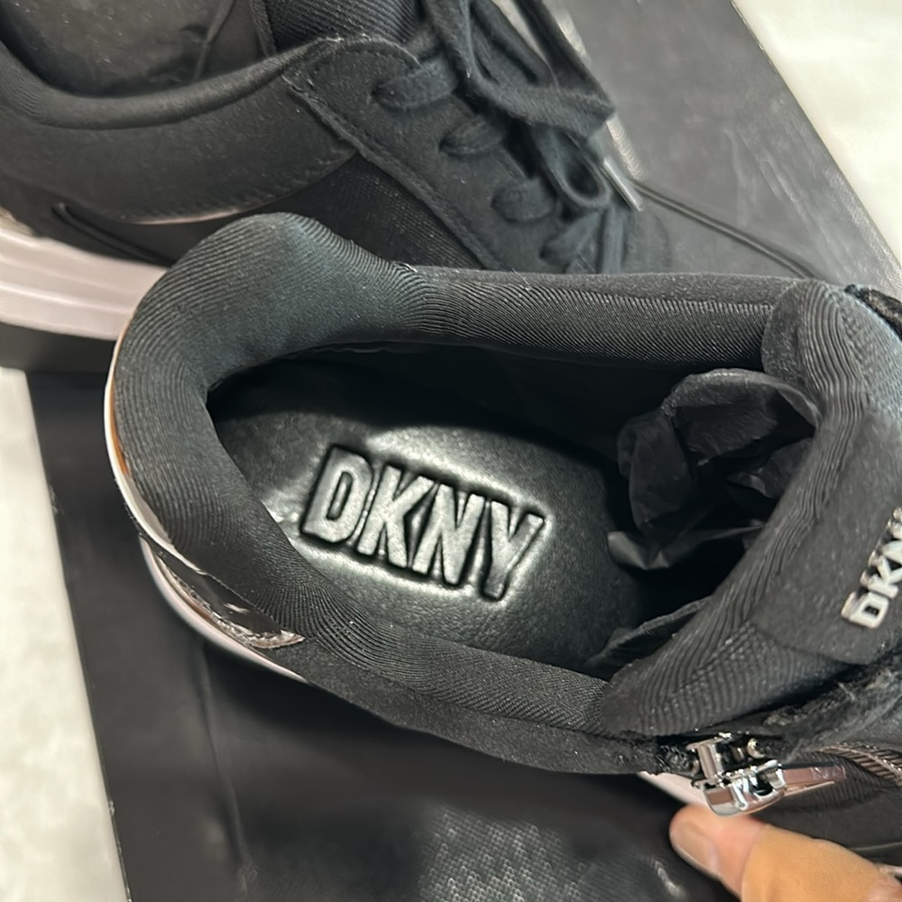 DKNY KADEN - Lace Up Wedg size 8 - Picture 7 of 8